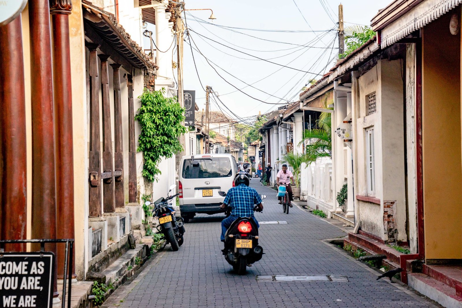 how to prioritise renovation spending on a tight budget Sri Lanka