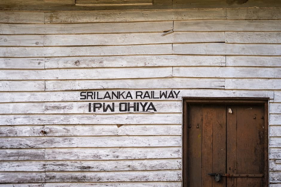wall paint types and finishes guide Sri Lanka
